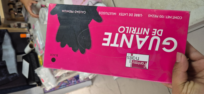 Caja guantes negros fantasy