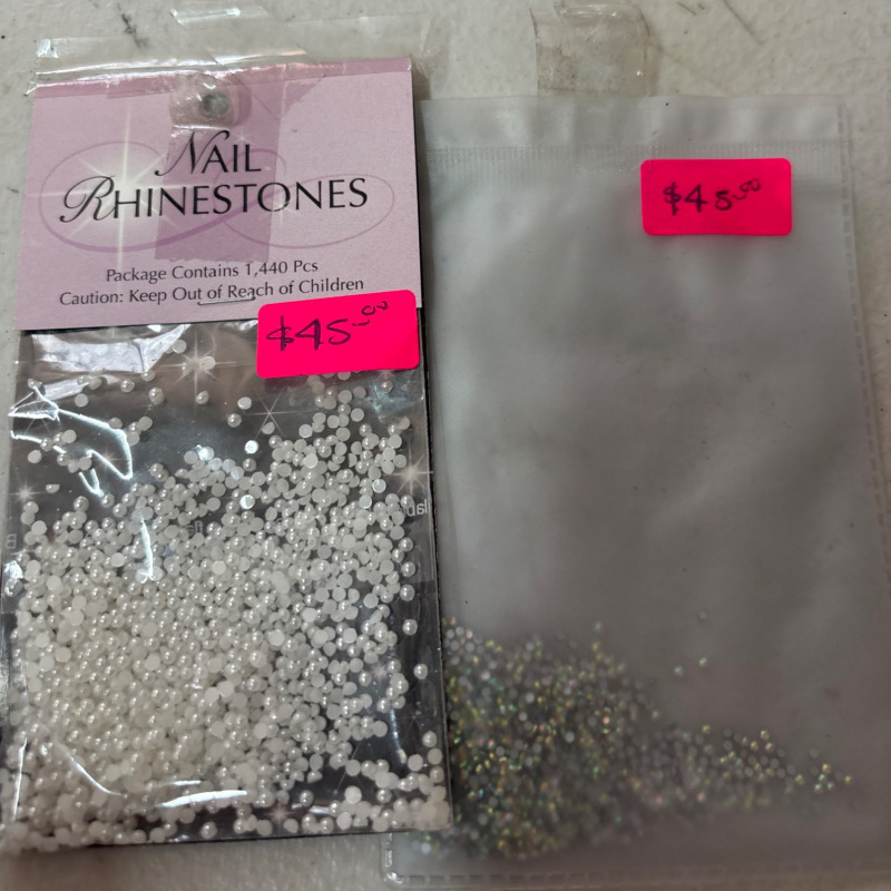 Decoración uñas 45