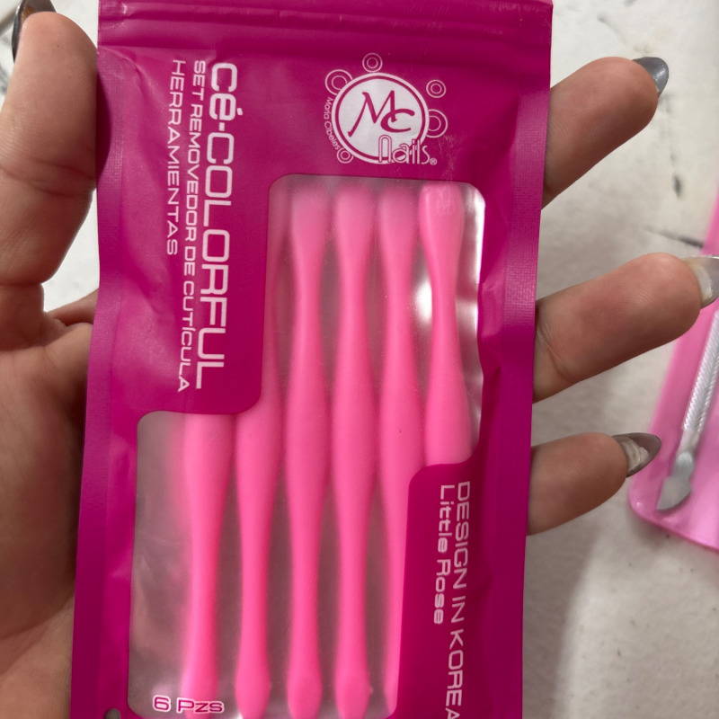 Removedor de cutícula pinza